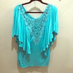 Turquoise/teal top. XL.